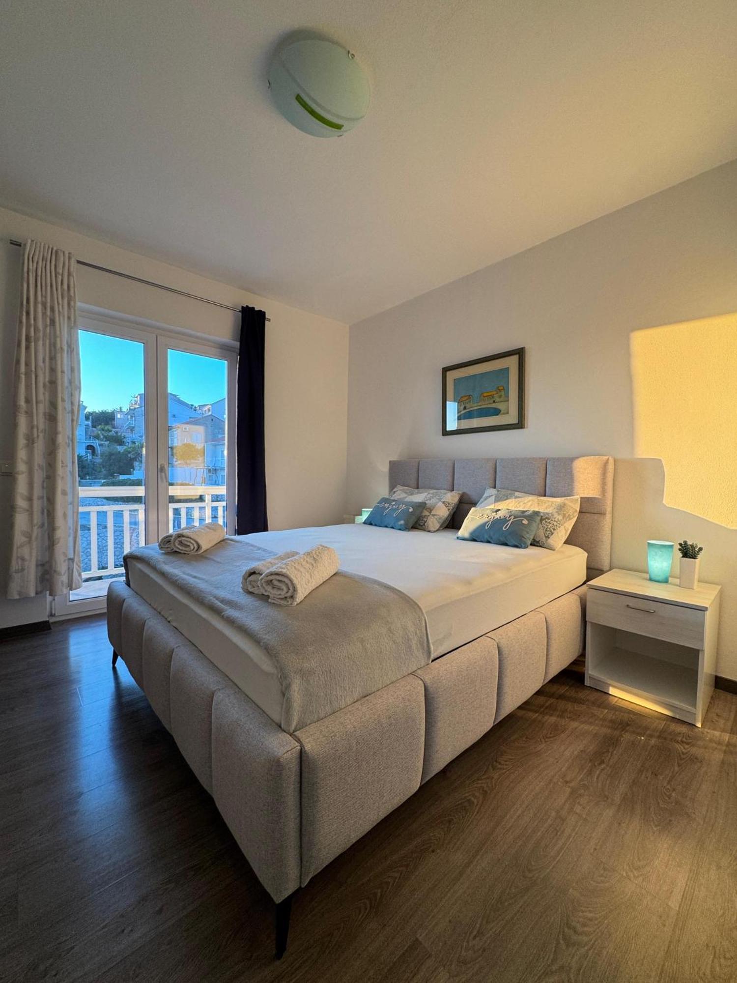 Guest House Kovacevic Hvar Town Extérieur photo