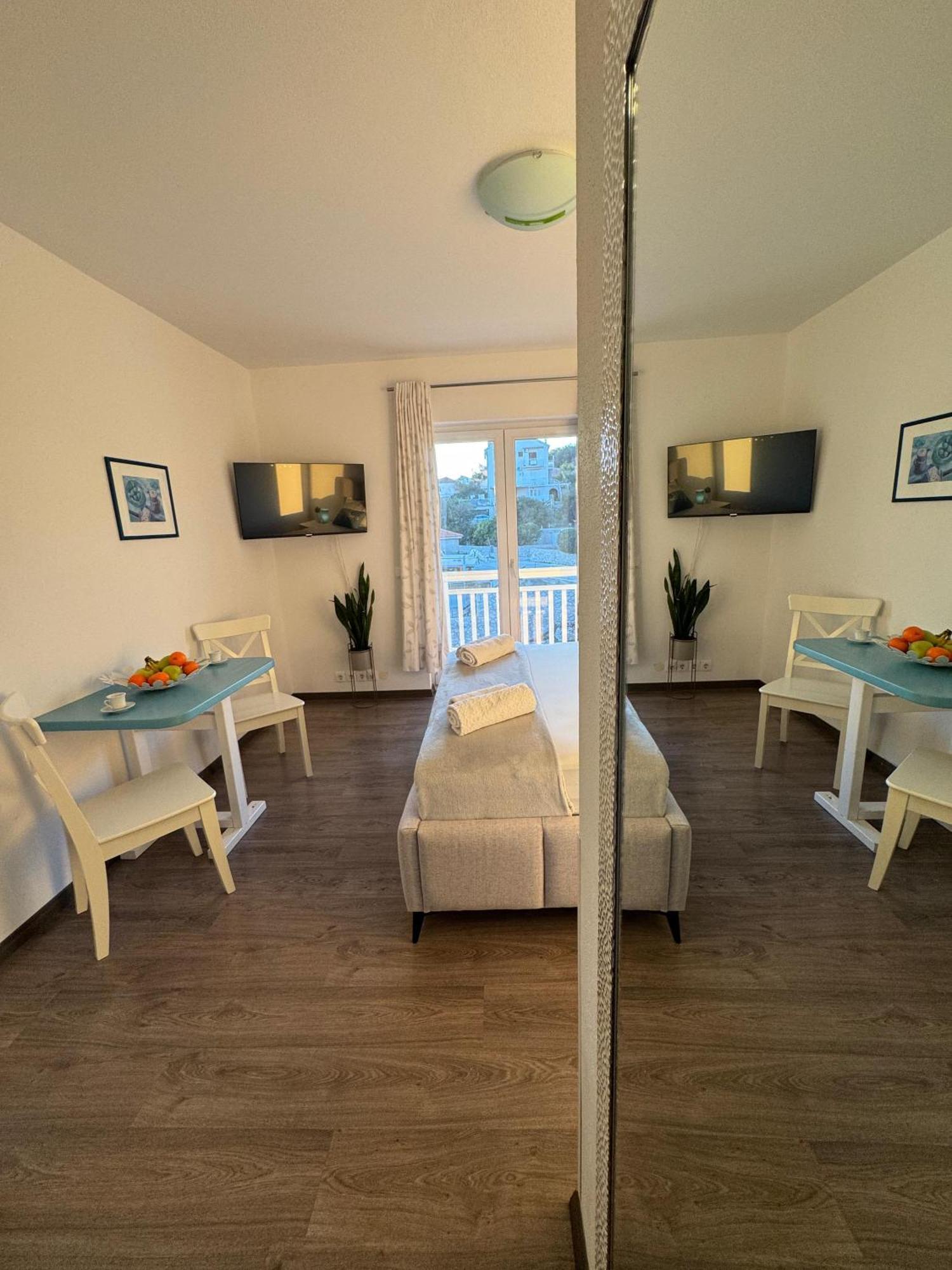 Guest House Kovacevic Hvar Town Extérieur photo
