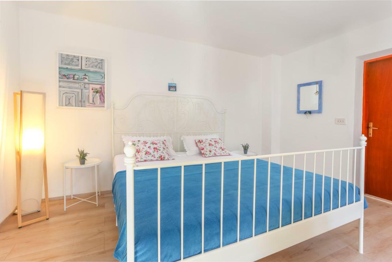 Guest House Kovacevic Hvar Town Extérieur photo