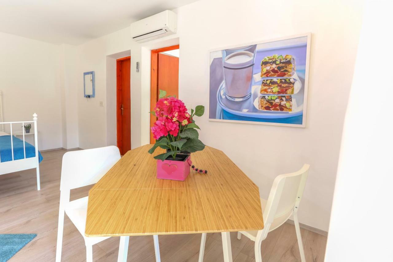 Guest House Kovacevic Hvar Town Extérieur photo