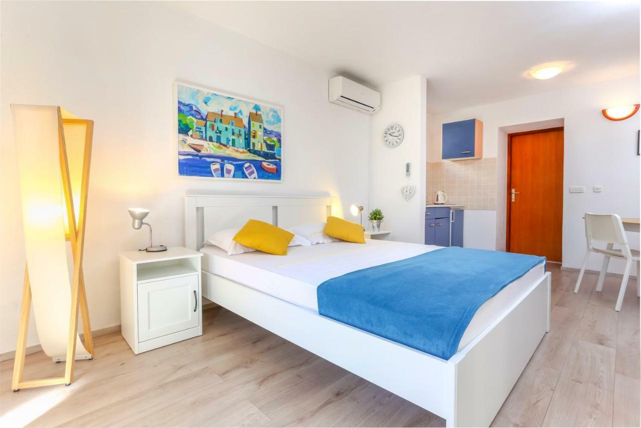 Guest House Kovacevic Hvar Town Extérieur photo